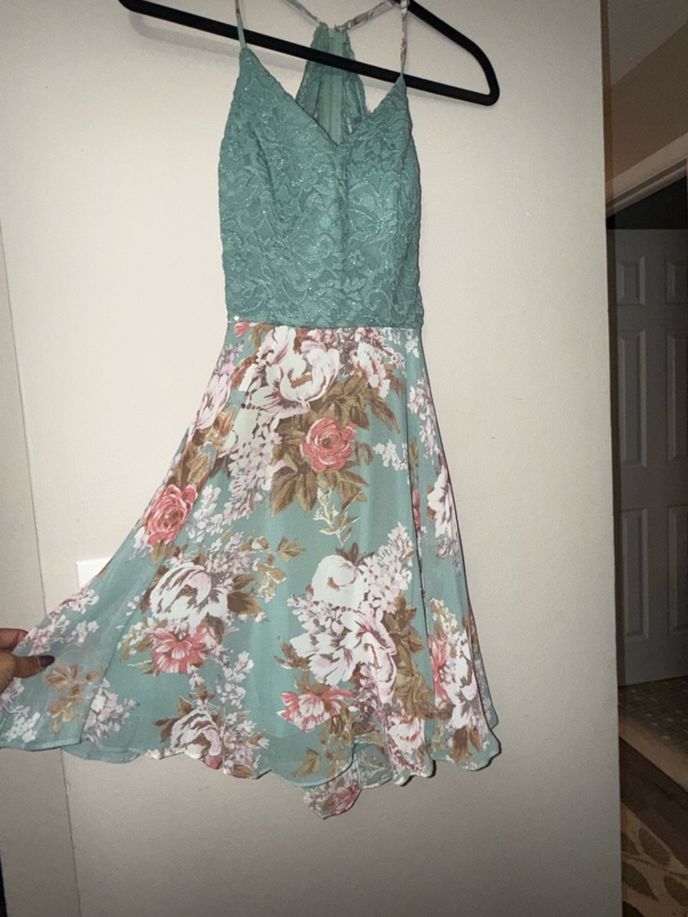 Betsey Johnson Mint Green Lace & Floral Chiffon Mini Dress - Picture 3 of 9